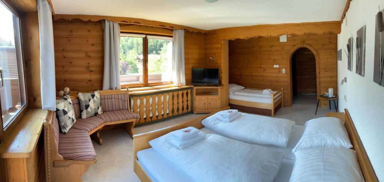 Hotel Wildrose Neukirchen am Großvenediger Εξωτερικό φωτογραφία