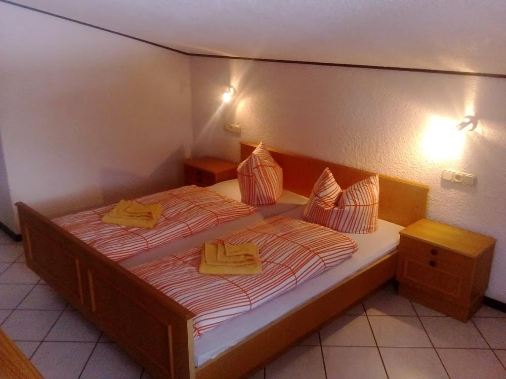 Hotel Wildrose Neukirchen am Großvenediger Εξωτερικό φωτογραφία